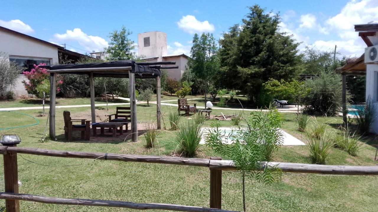 El Rincon De Jose Luis - Cabanas Y Restaurante Танти Екстериор снимка
